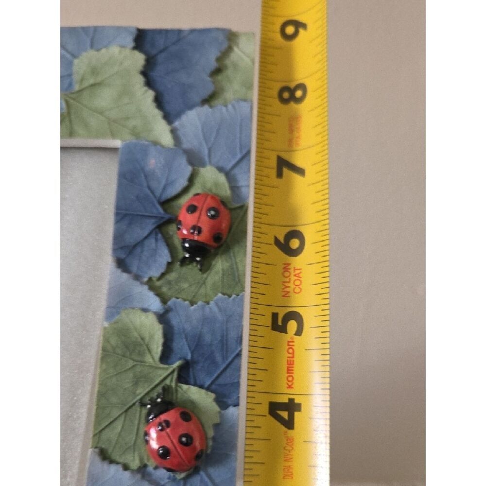 Ladybug Leaf Decorative Photo Frame - - Picture 9 of 9